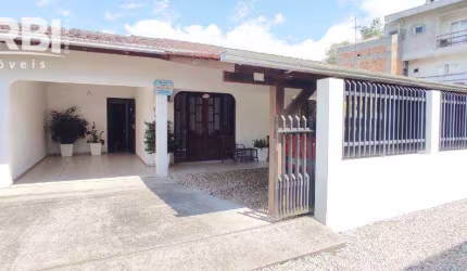 Casa com 3 dormitórios à venda, 192 m² por R$ 700.000,00 - Coloninha - Gaspar/SC