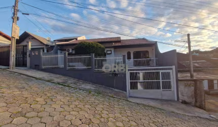 Casa com 5 dormitórios à venda, 200 m² por R$ 750.000,00 - Fortaleza - Blumenau/SC
