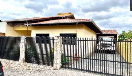 Casa com 3 dormitórios à venda, 201 m² por R$ 850.000,00 - Passo Manso - Blumenau/SC