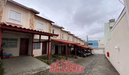 SOBRADO 2+1 DORM 1 VAGA A 400M METRO PENHA