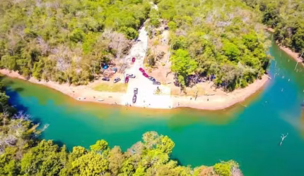 Terreno para Venda em Corumbá de Goiás, Zona Rural, 2 dormitórios, 2 banheiros, 6 vagas