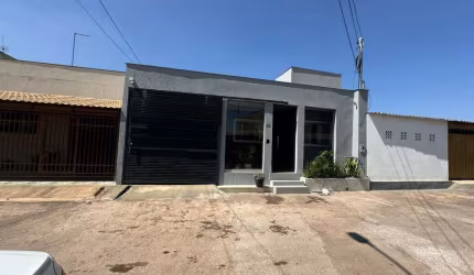 Casa para Venda em Brasília, Ceilândia Sul (Ceilândia), 3 dormitórios, 3 suítes, 1 banheiro, 1 vaga
