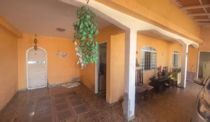 Casa para Venda em Brasília, Taguatinga Norte (Taguatinga), 2 dormitórios, 1 suíte, 1 banheiro, 3 vagas