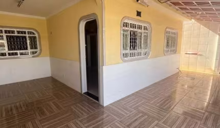 Casa para Venda em Brasília, Ceilândia Sul (Ceilândia), 3 dormitórios, 1 suíte, 2 banheiros, 2 vagas