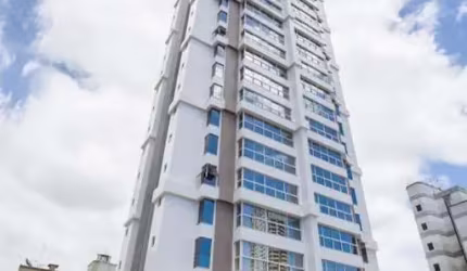 Apartamento para Venda em Balneário Camboriú, Centro, 3 dormitórios, 3 suítes, 3 banheiros, 2 vagas