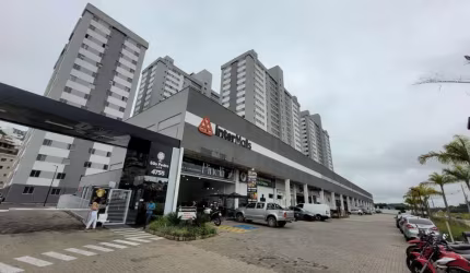 Apartamento para Venda em Juiz de Fora, São Pedro, 2 dormitórios, 1 banheiro, 1 vaga