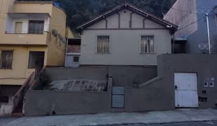 Casa para Locação em Juiz de Fora, Grajaú, 3 dormitórios, 1 banheiro