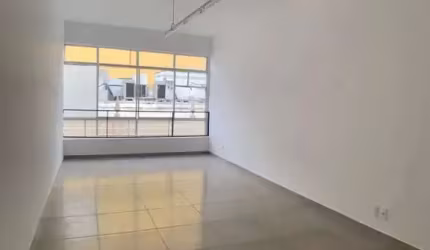 Sala Comercial para Locação em Juiz de Fora, Centro, 1 banheiro