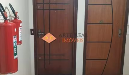 Apartamento Vila Carmosina - 57m², com vaga
