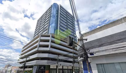 Duas Salas Comerciais no Centro de Macaé (Av. Rui Barbosa)