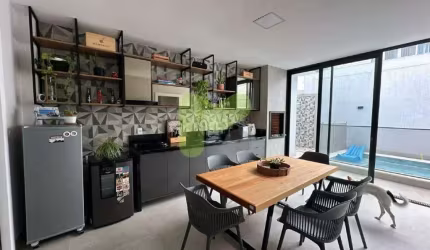 Casa à venda, 3 quartos, 1 suíte, 2 vagas, Vale dos Cristais - Macaé/RJ