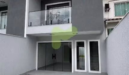 Vendo casa de alto padrão no Mirante da Lagoa - Macaé/RJ