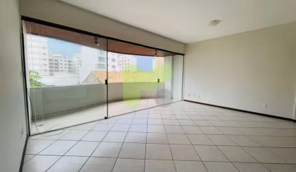 Apartamento à venda, 3 quartos, 1 suíte, 1 vaga, Cavaleiros - Macaé/RJ