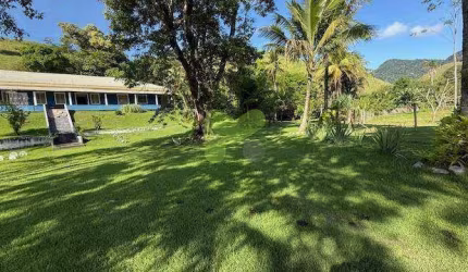 Vende-se Sítio Exclusivo com Casa Histórica e Infraestrutura Completa!