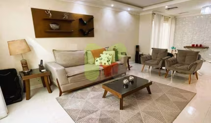 Casa à venda, 3 quartos, 1 suíte, 6 vagas, Vale dos Cristais - Macaé/RJ