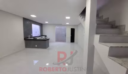 Casa a venda em Ipatinga bairro Recanto