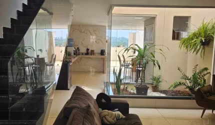 Casa duplex com 156m² no Residencial Betânia