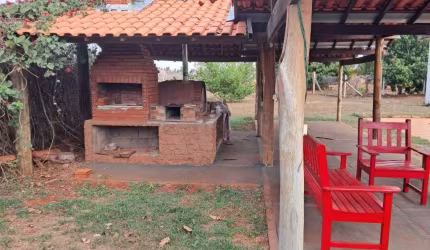 Chácara / sítio com 3 quartos à venda no Centro, Presidente Epitácio , 300 m2 por R$ 750.000
