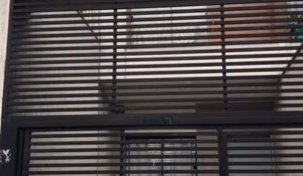 SOBRADO NA REGIÃO DE ITAQUERA COM 2 DORMITÓRIOS, 1 VAGA, 70M²