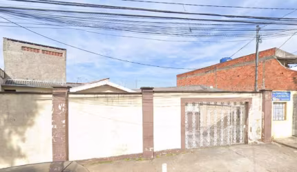 Casa Térrea na Região de Itaquera com 3 dormitórios e 2 vagas