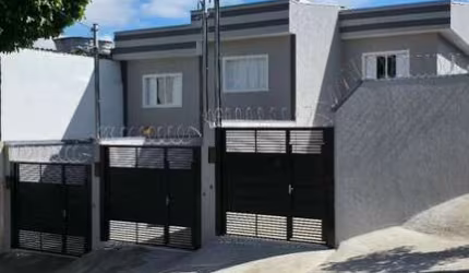 [VENDA] Sobrado frontal com corredor lateral