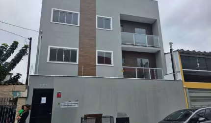[VENDA] Apartamento com 2 Dormitórios e 1 banheiro à Venda, 41m² com quintal por R$ 230.000