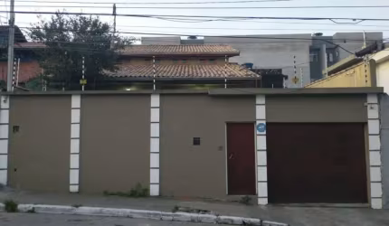 SOBRADO COM 3 DORMITORIOS E 1 SUITE NA REGIÃO DA PENHA.