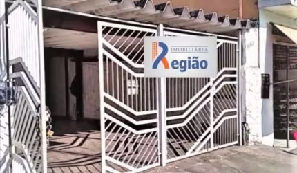 CASA TERREA NA REGIÃO DA PONTE RASA