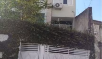 SOBRADO NA REGIÃO DA PENHA