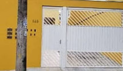CONDOMINIO FECHADO NA REGIÃO DO ARICANDUVA
