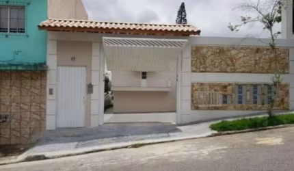 CONDOMINIO FECHADO NA REGIÃO DE ITAQUERA