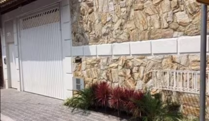 CONDOMINIO FECHADO NA REGIÃO DO ARTUR ALVIM