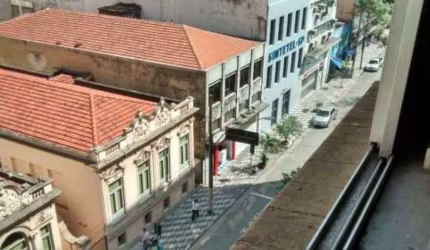 APARTAMENTO NA REGIÃO DA REPUBLICA