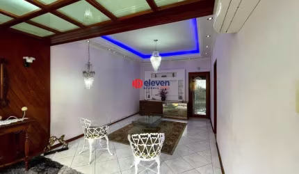 Casa de 3 dormitórios a venda no bairro do Marapé