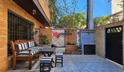 Casa à Venda Térrea, 4 Dormitórios, - Embaré, Santos/SP