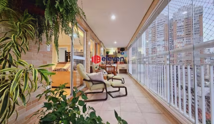 Apartamento à venda, 03 suítes, no coração do Gonzaga - Santos/SP.