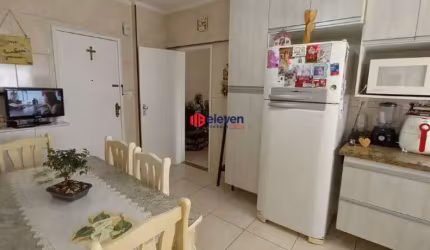 Amplo apartamento 2 dormitórios com dependência completa