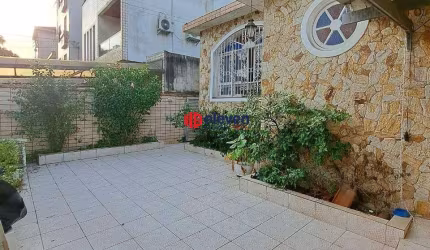 [Casa] [105m²] [Três dormitórios] [Sala dois ambientes] [Garagem coberta] [Varanda] [Edícula] [dois quartos] [dois banheiros]
