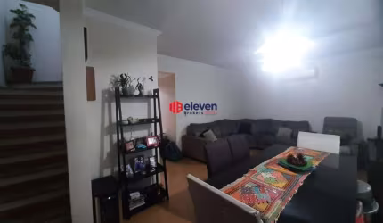 Casa em Vilagge no bairro Marapé, em Santos-SP
