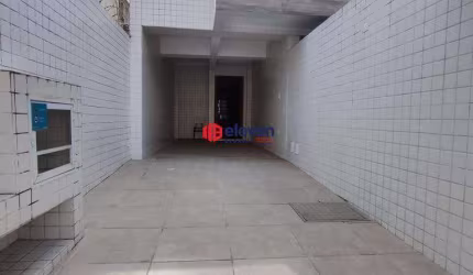 Sobrado à Venda Aparecida Ótima localização