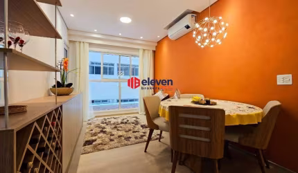 Apartamento novo com 2 suítes na quadra da praia