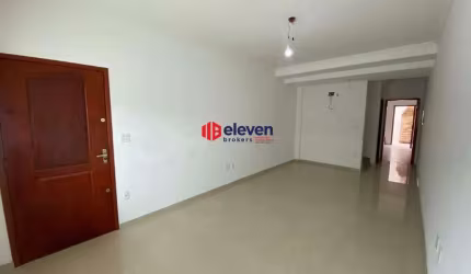 Sobrado Triplex com 4 suítes na Vila Belmiro, em Santos-SP