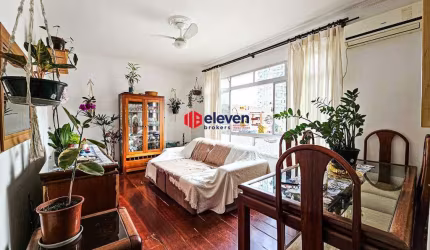 Amplo Apartamento na Ponta da Praia com 3 Dormitórios e 135m²