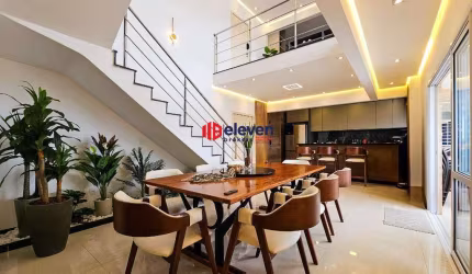 Sofisticado Apartamento Duplex Mobiliado com Vista Mar no Centro de São Vicente-SP