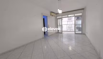 Apartamento em condomínio com lazer, 3 quartos, vista mar, garagem
