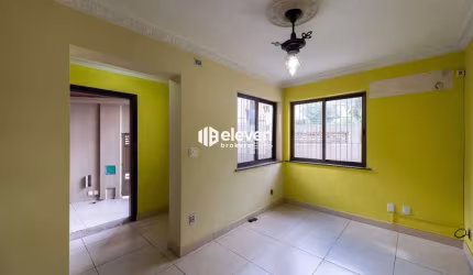 Casa Sobrado para locação fim comercial Bairro Embaré Santos S/P.