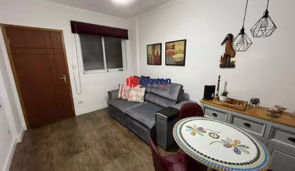 Apartamento Frente Mar para Aluguel no Gonzaga – 1 Dormitório Reformado