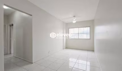 Apartamento Reformado com 2 Dormitórios em Condomínio Completo – Vila Belmiro, Santos/SP