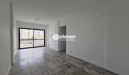 Apartamento com sacada à venda na Ponta da Praia - Santos/SP