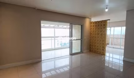 Cobertura Duplex à Venda | 3 Suítes | 298m² | 3 Vagas Demarcadas | Ponta da Praia | Santos